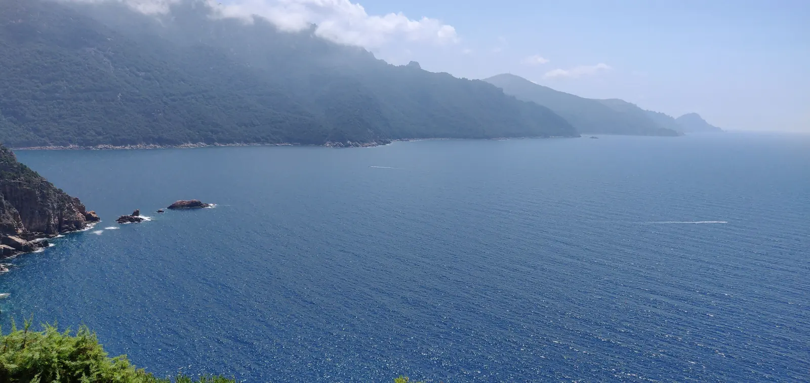 The Gulf of Porto and the coast towards Serriera, seen from the firefighters' viewpoint