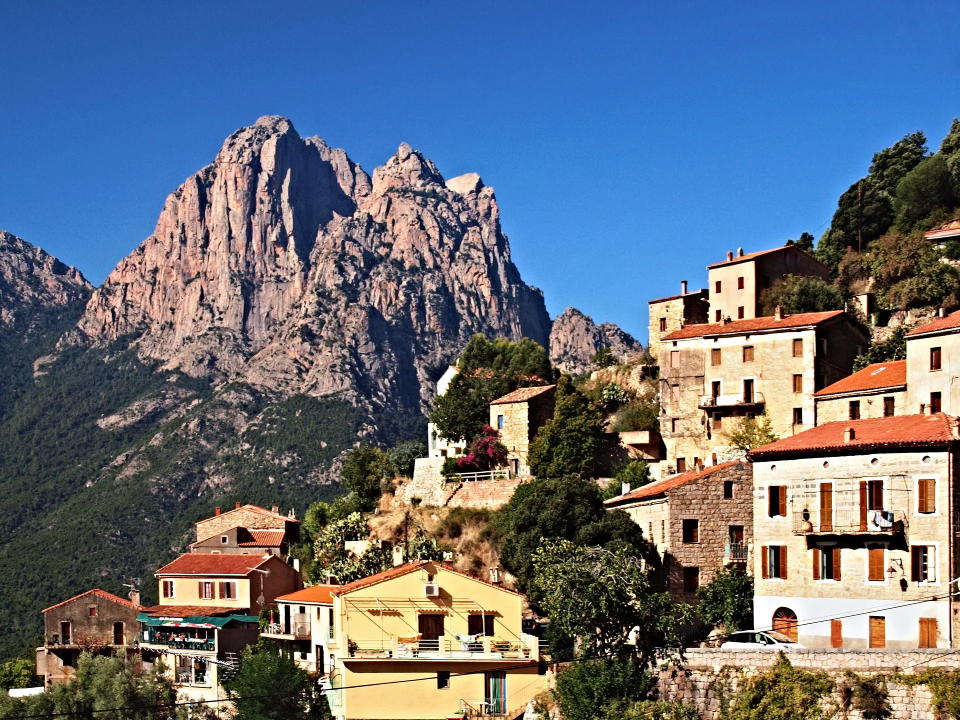 Capo d'Orto e le Tre Signore visti da Ota, Porto, Corsica