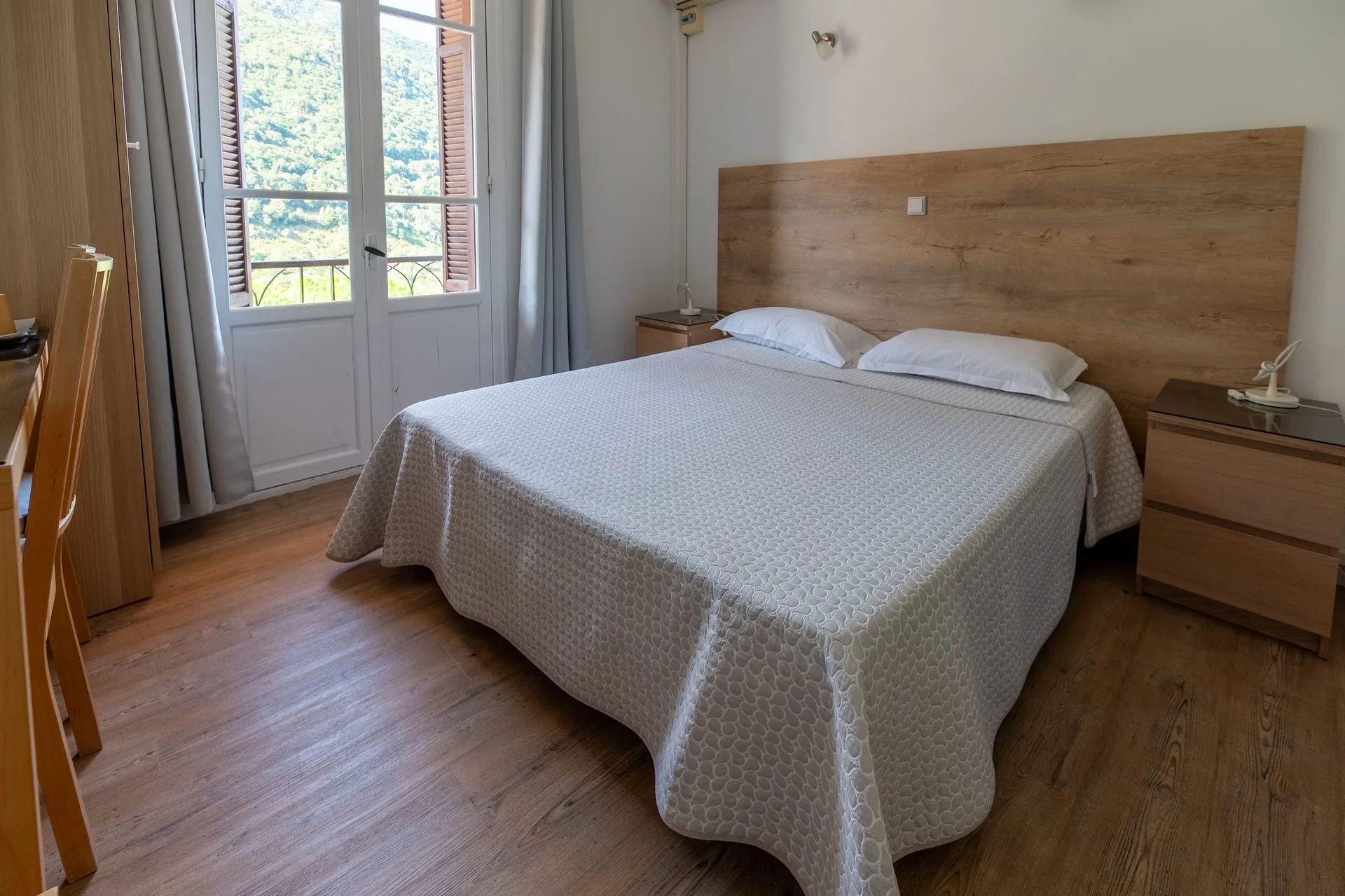 Ruhiges Zimmer - Hauptansicht