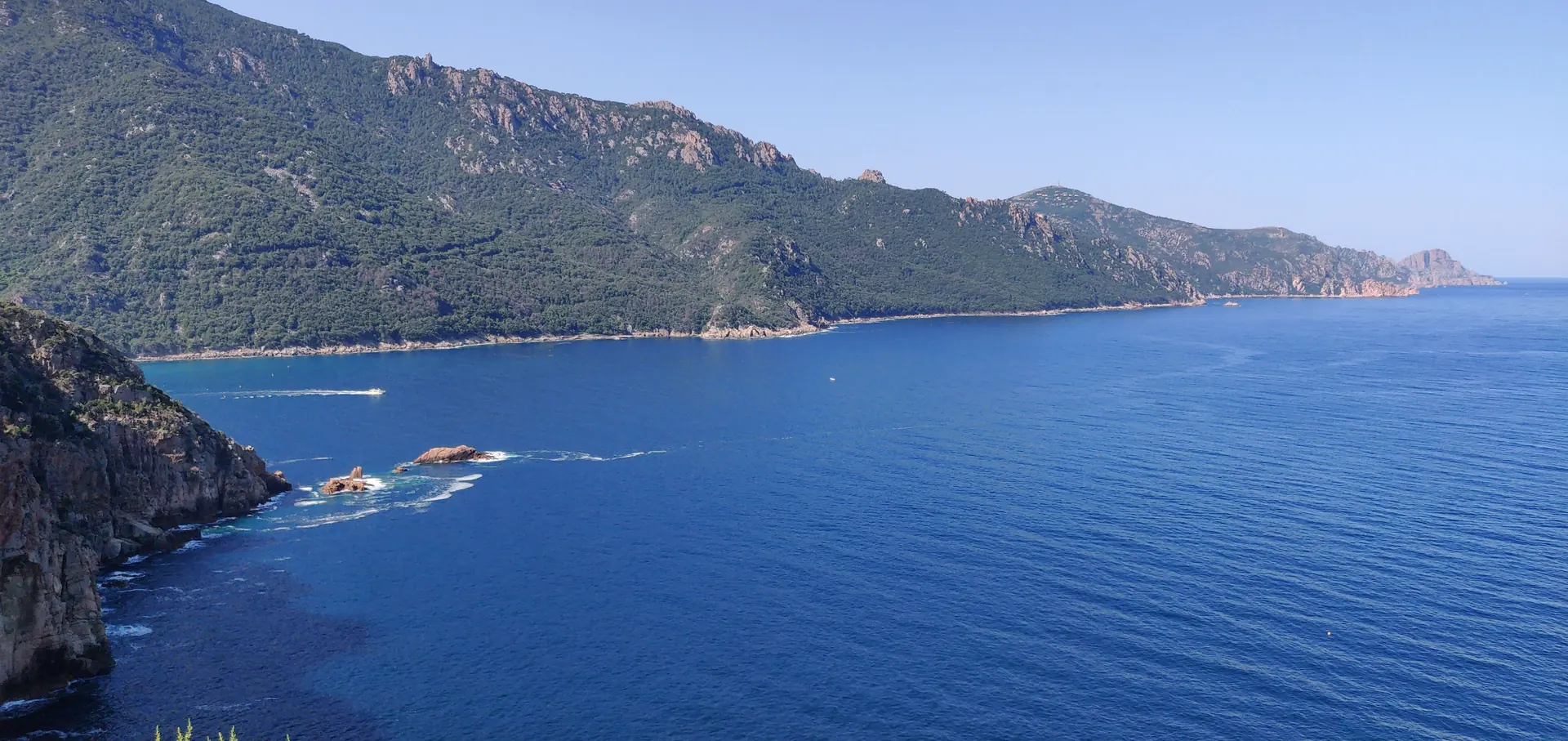 The Gulf of Porto seen from the firefighters' viewpoint, above Bussaglia